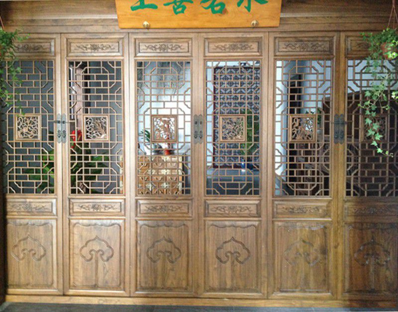 仿古門(mén)窗市場(chǎng)如何？仿古門(mén)窗廠(chǎng)家如何提高市場(chǎng)競爭力？